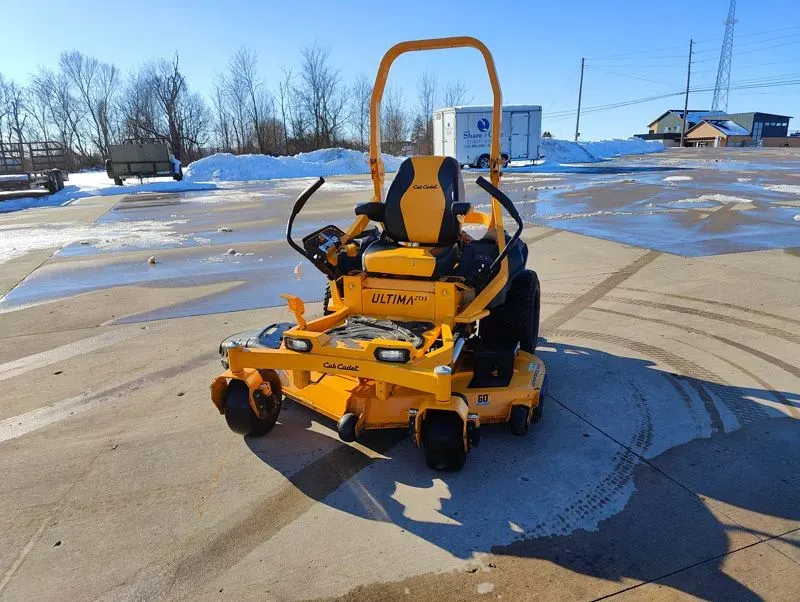 Cub Cadet Ultima ZTX5